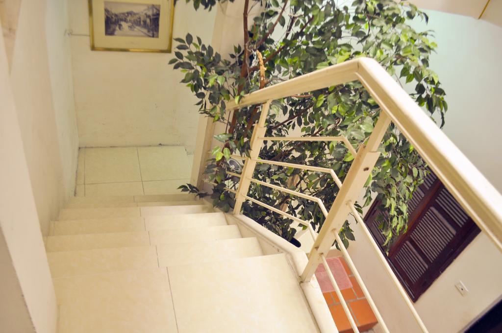Friends Inn & Travel Hanoi Exterior foto